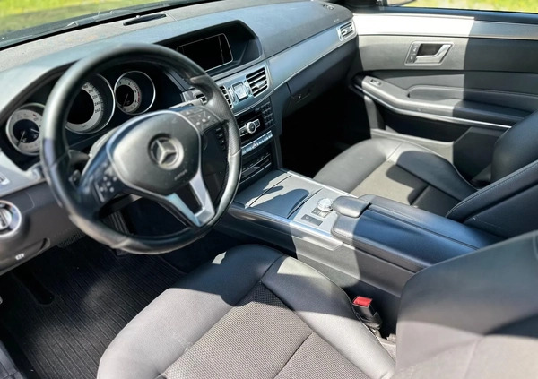 Mercedes-Benz Klasa E cena 69900 przebieg: 252900, rok produkcji 2014 z Piechowice małe 92